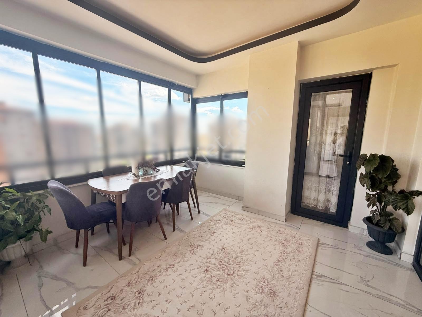Alpaslan1'de Arakat Masrafsız Geniş Balkon Geniş Oturm Lüx3.5+1 — fotoğraf 30