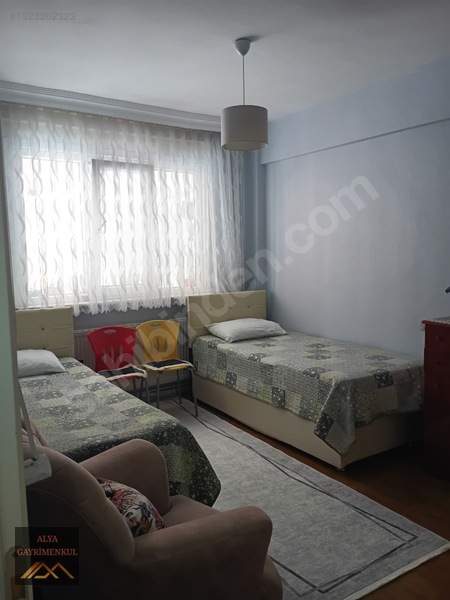 Z. Burnu/merkezefendi Mh. 3+1 ( 1. Kat) Tramvay Durağı Yanında. — fotoğraf 15