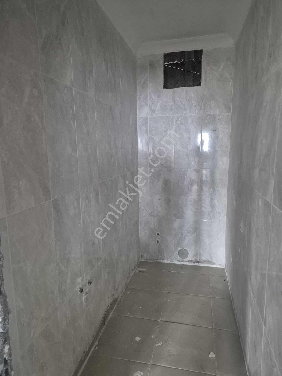 Erdek Site İçi Natamam Satılık 2+1 Daire — fotoğraf 6