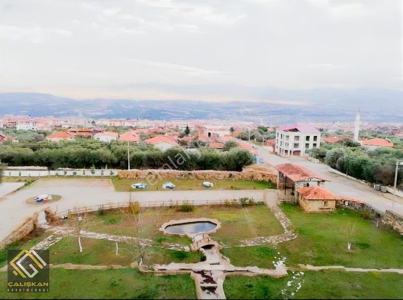Üniversiteye Yürüme Mesafesi Yatırımlık Eşyalıda Satılabilinir