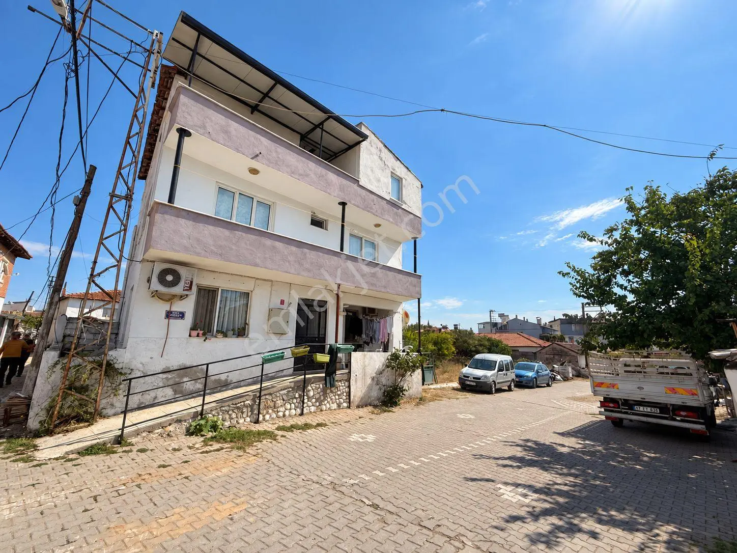 Sadece Yükselden Kızılkeçılı De Müstakil Tadında Fırsat 2+1 — fotoğraf 27