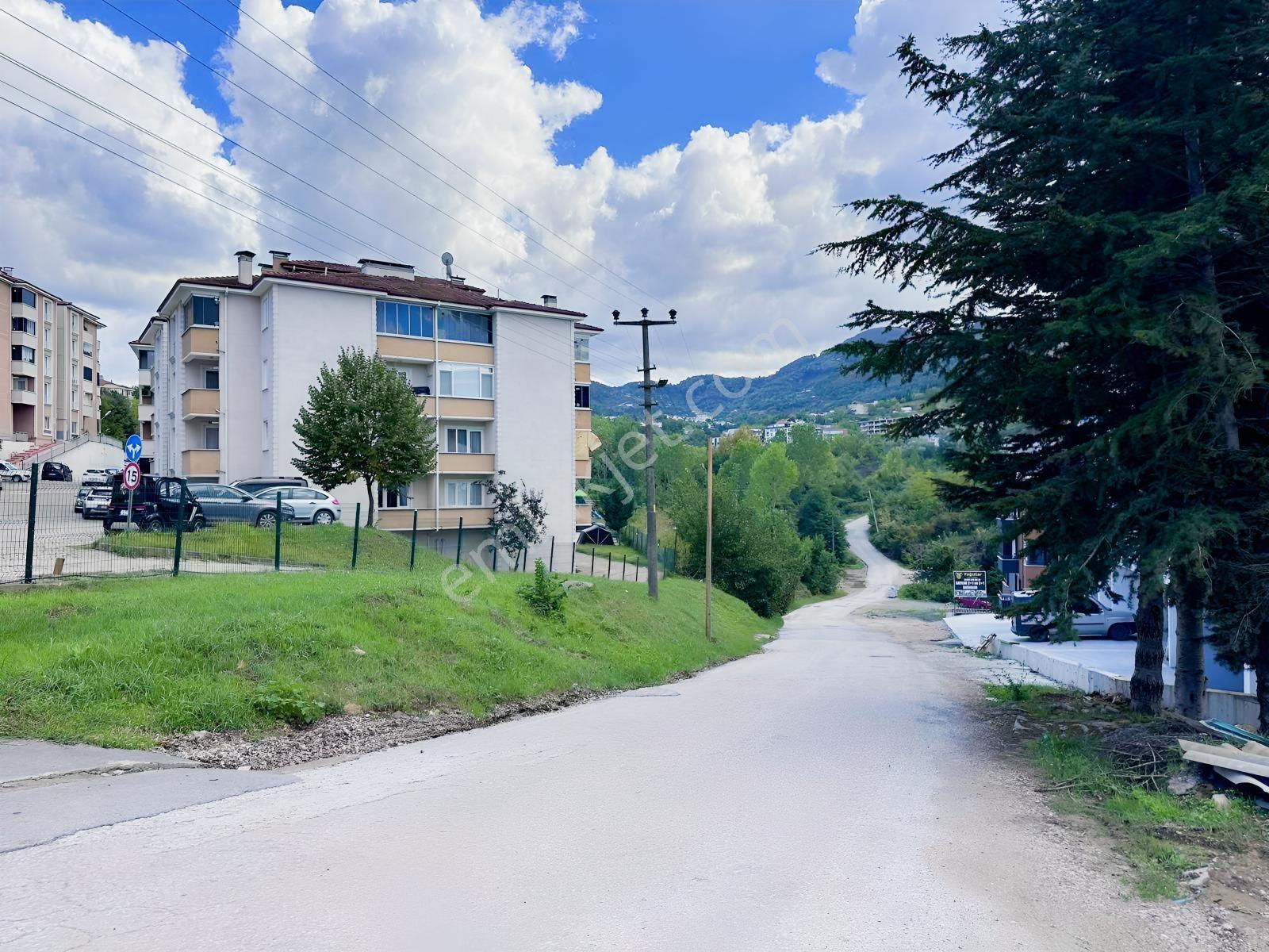 Arkun Gayrimenkul'den Satılık Site İçi 2+1 ( Ebeveyn Banyolu) — fotoğraf 2
