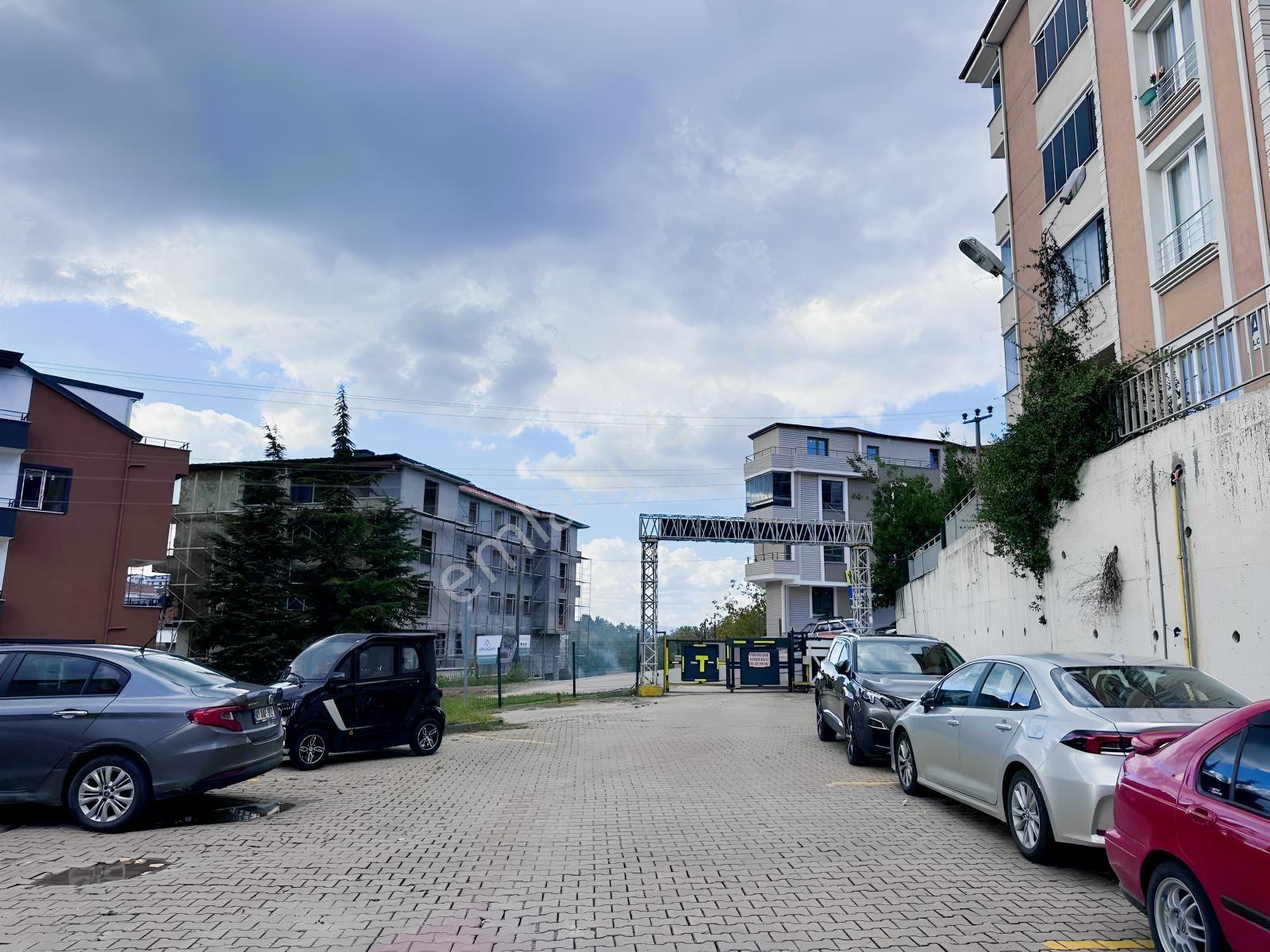 Arkun Gayrimenkul'den Satılık Site İçi 2+1 ( Ebeveyn Banyolu) — fotoğraf 8