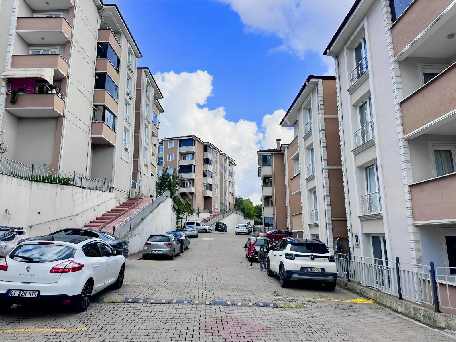 Arkun Gayrimenkul'den Satılık Site İçi 2+1 ( Ebeveyn Banyolu) — fotoğraf 11