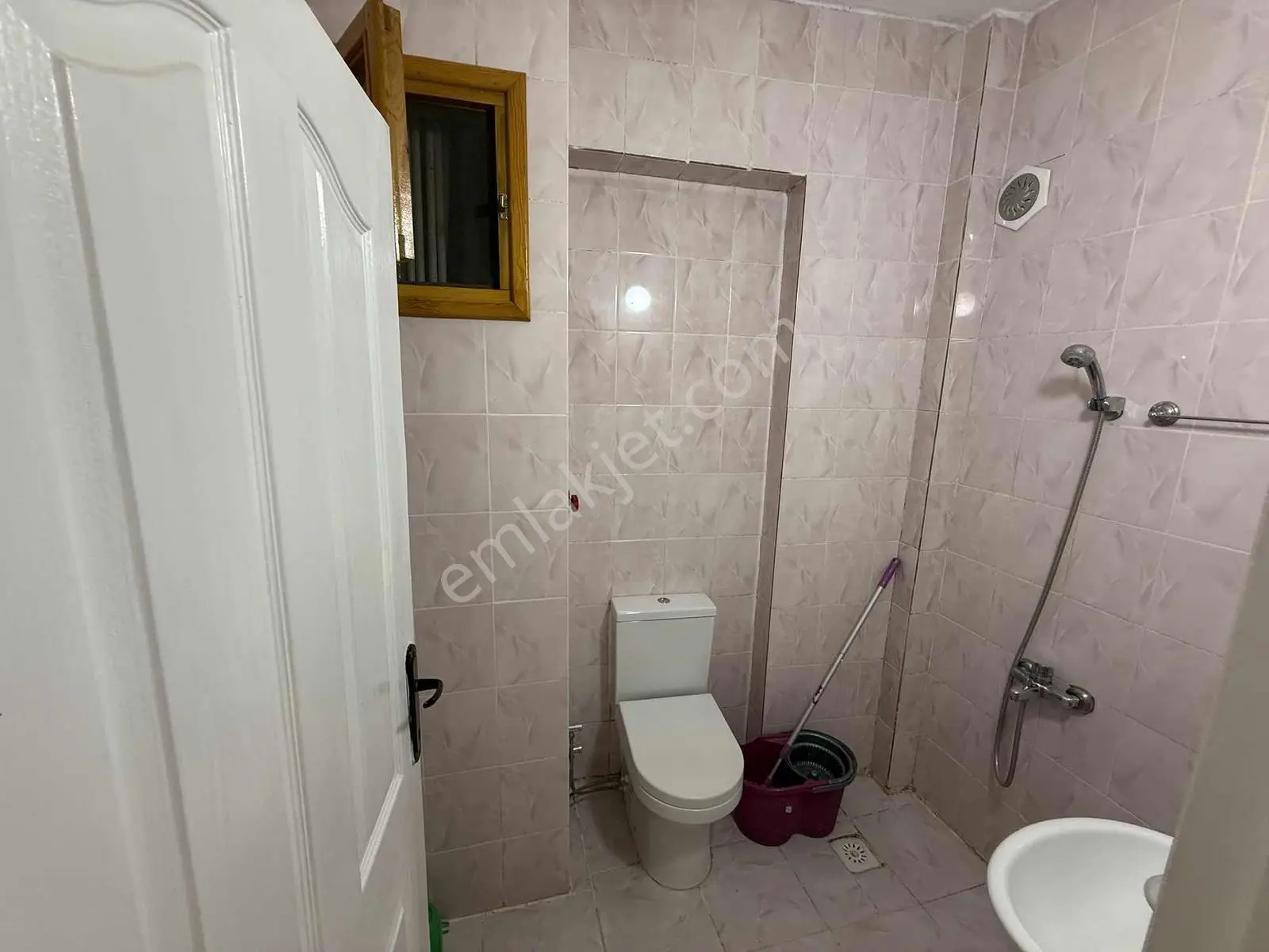 Doğukan Real Estate | Yeni Mahalle Elazığ Belediye Anaokulu Yukarısında 3+1 Asansörlü Satılık Daire — fotoğraf 5