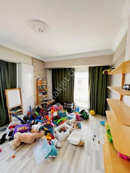 Yeşil Mahallede Asansörlü, Teraslı, 5+1 Satılık Dubleks! — fotoğraf 19