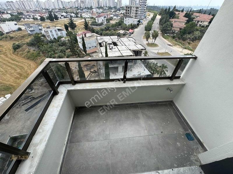 Emr'den Cadde Üzeri Göl Manzaralı 2+1 Lüks Satılık Daire — fotoğraf 21