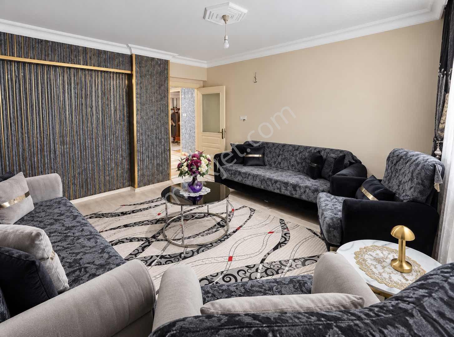 Arzu Emlaktan Esentepe Mah Satılık 2+1 Bahçekat Daire 110m2 — fotoğraf 9