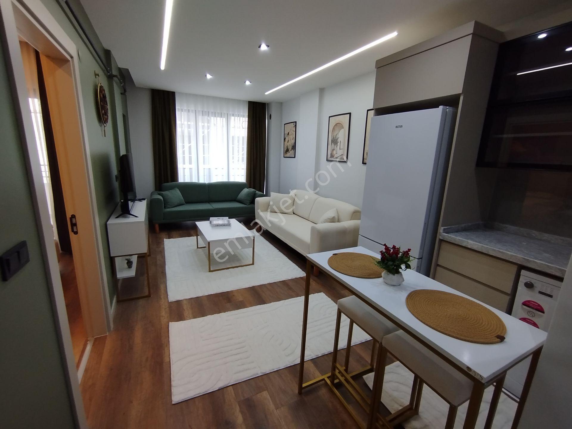 Yeski Emlâk İnşaattan Satılık Eşyalı 1+1 Daireler — fotoğraf 22