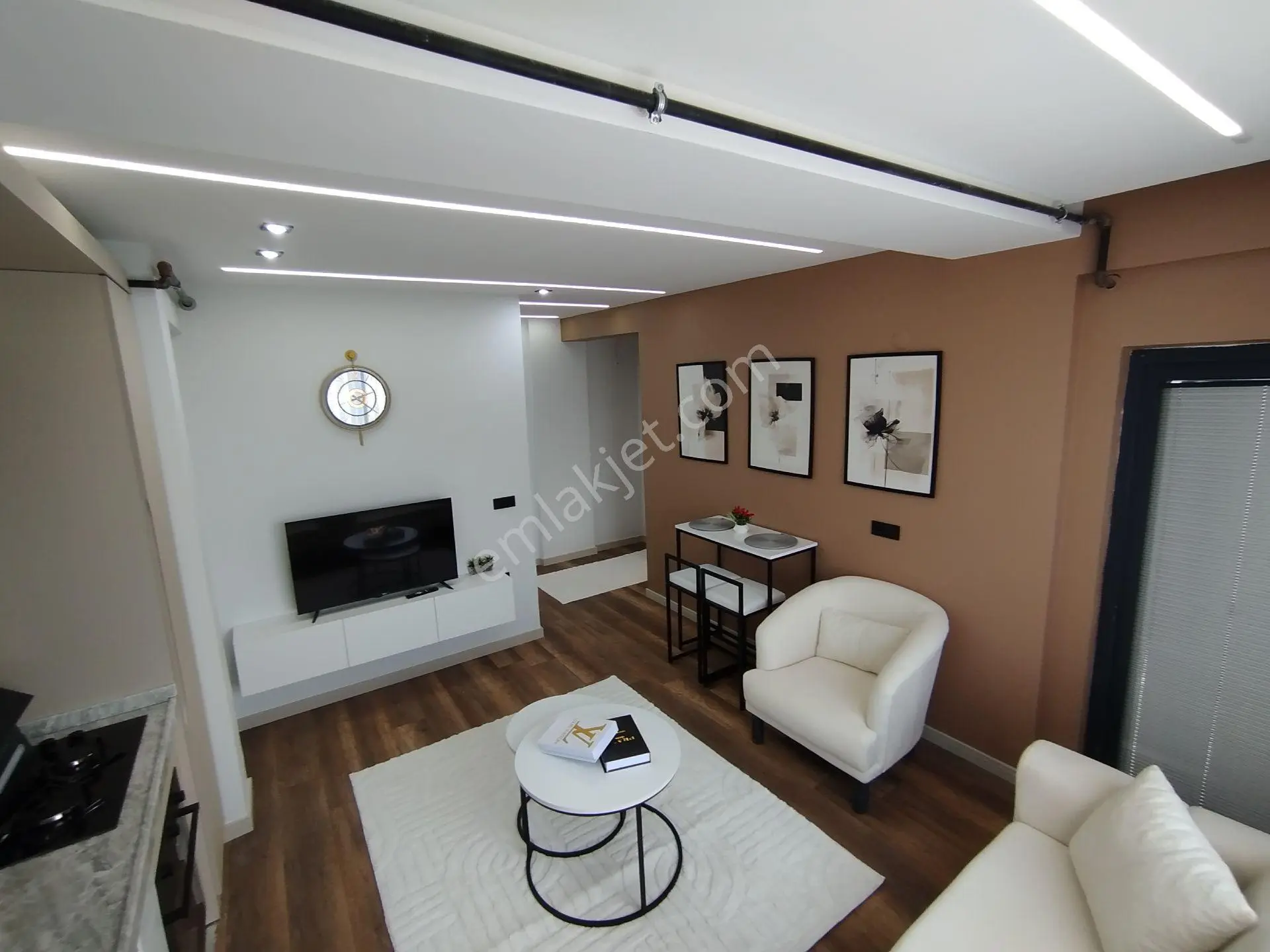 Yeski Emlâk İnşaattan Satılık Eşyalı 1+1 Daireler — fotoğraf 41