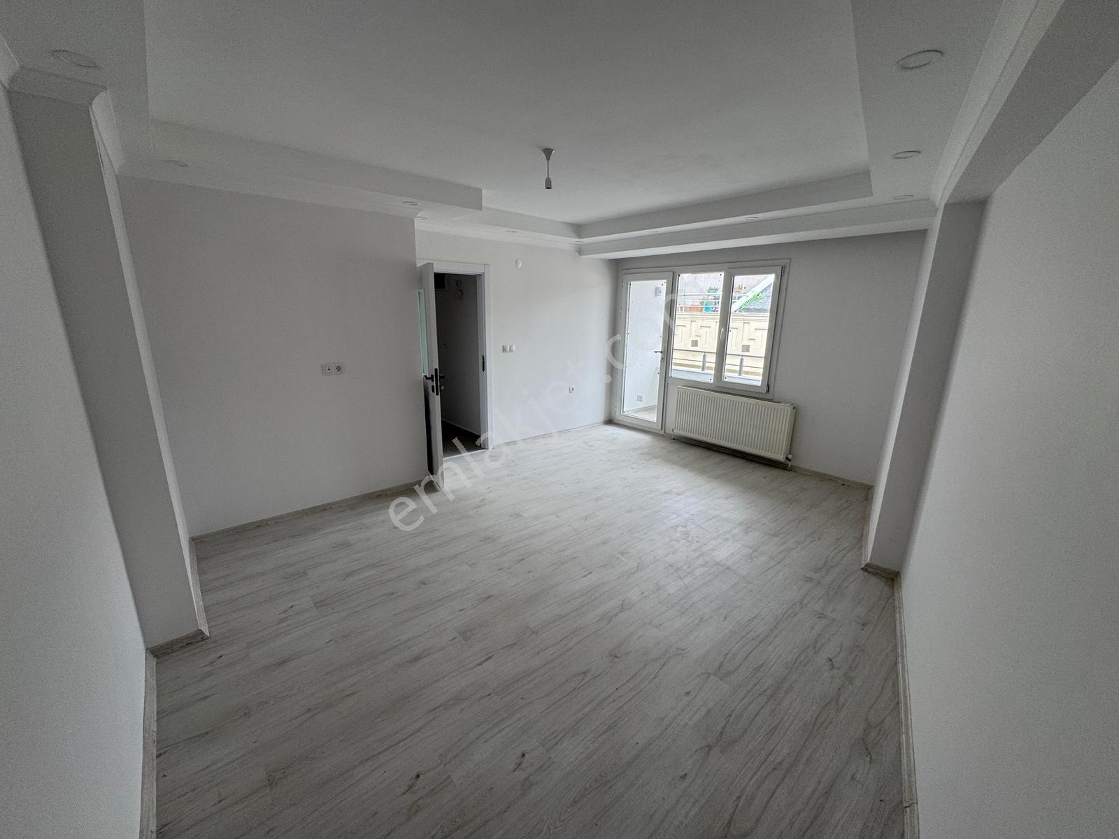 Family' Den Mahmutbey Caddesinde 2+1 Satılık Sıfır Lüx Daire — fotoğraf 2