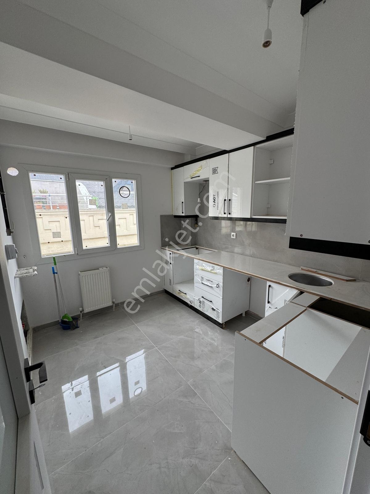 Family' Den Mahmutbey Caddesinde 2+1 Satılık Sıfır Lüx Daire — fotoğraf 10