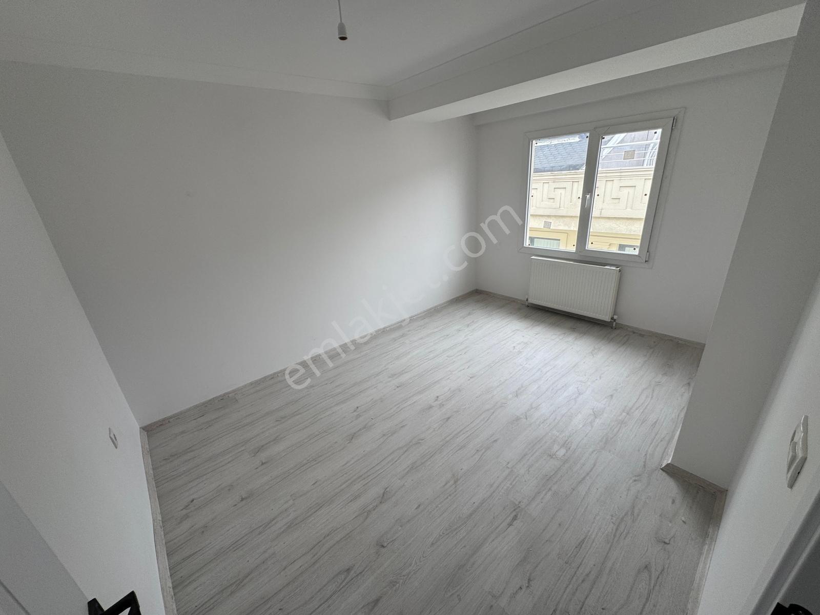 Family' Den Mahmutbey Caddesinde 2+1 Satılık Sıfır Lüx Daire — fotoğraf 12