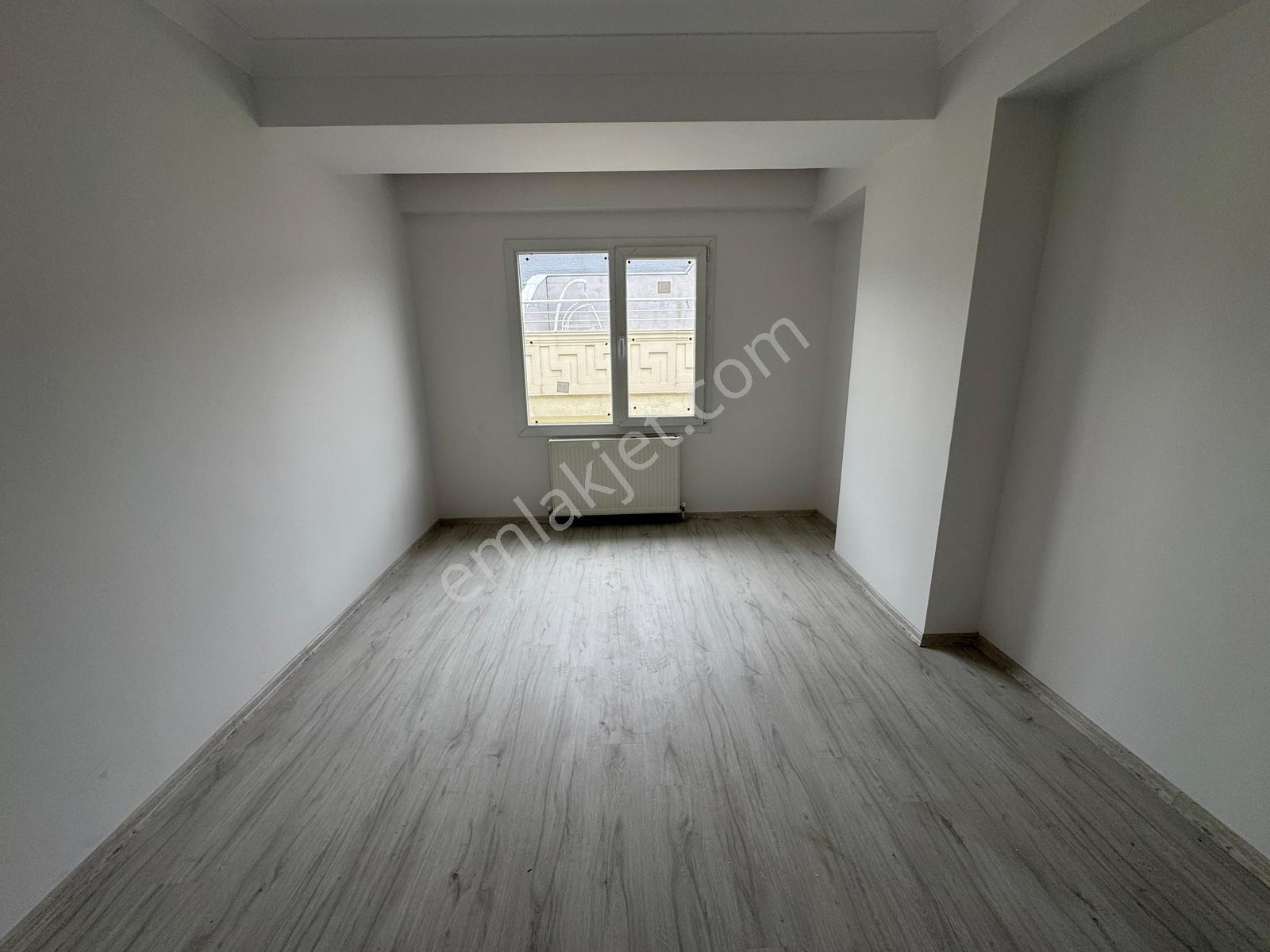 Family' Den Mahmutbey Caddesinde 2+1 Satılık Sıfır Lüx Daire — fotoğraf 13