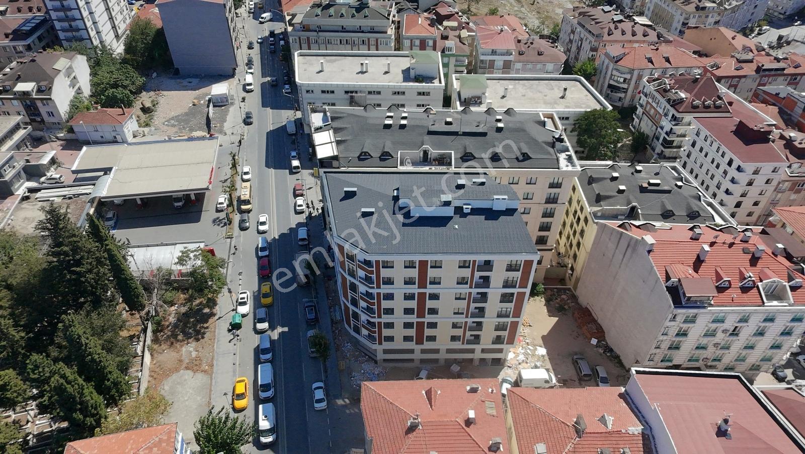 Family' Den Mahmutbey Caddesinde 2+1 Satılık Sıfır Lüx Daire — fotoğraf 25