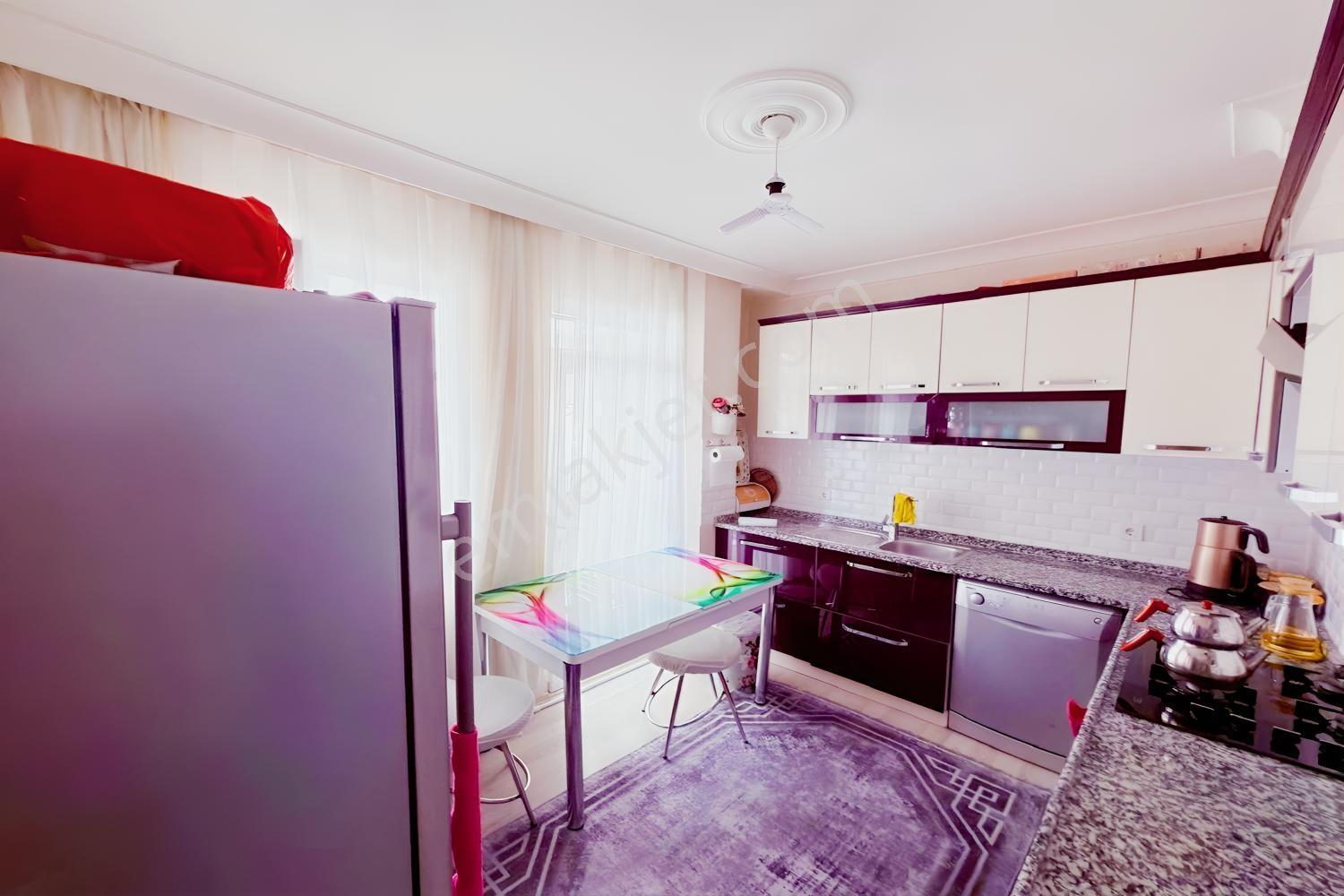 Esertepe'de Çambaşı Cadde Dibi Düz Giriş Full Yapılı 3+1 Daire — fotoğraf 3