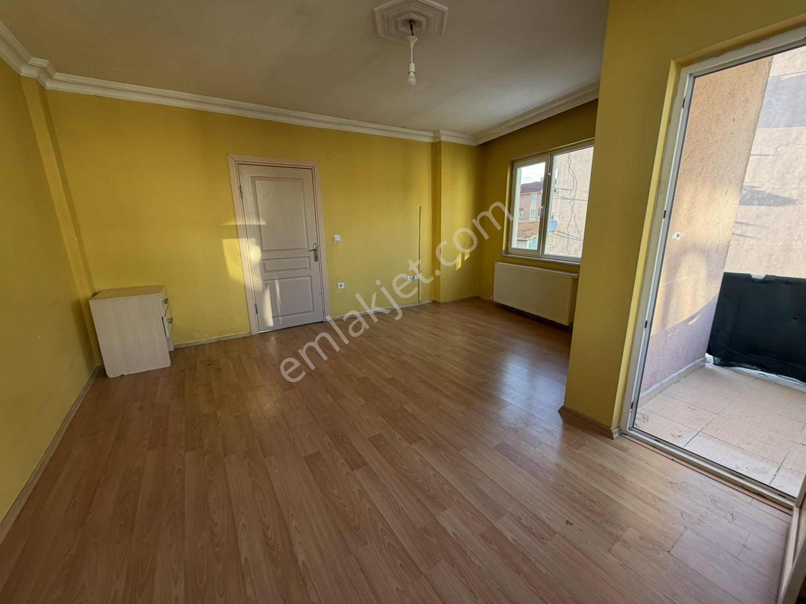 Ümraniye Ademyavuz Metroya 5dk 1+1 Arakat 65m2 Satılık Daire!! — fotoğraf 8