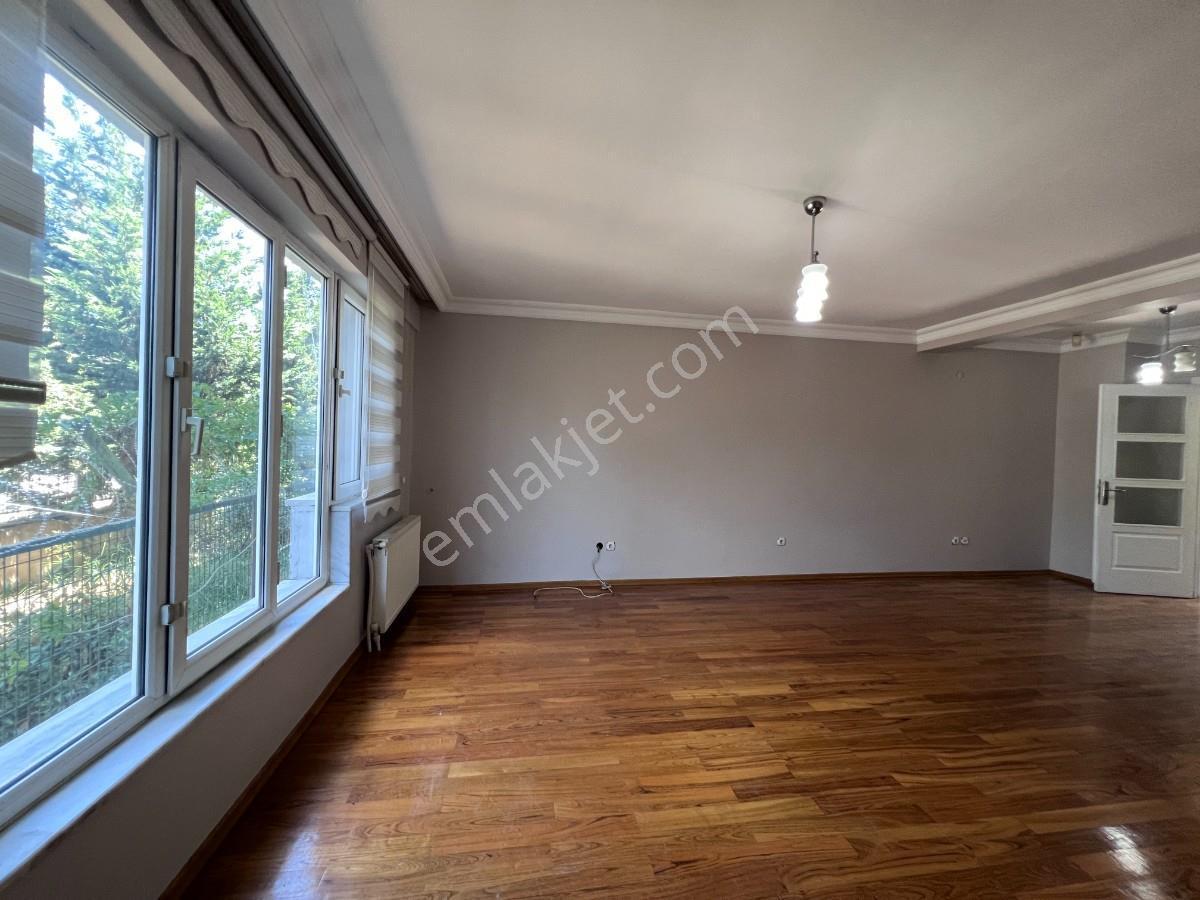Küçükçekmece Halkalıda Marmaraya 5dk 4+2 Fourlex Satılık Villa — fotoğraf 8