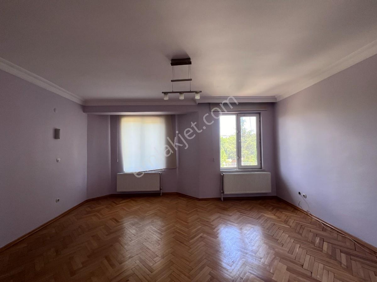 Küçükçekmece Halkalıda Marmaraya 5dk 4+2 Fourlex Satılık Villa — fotoğraf 9