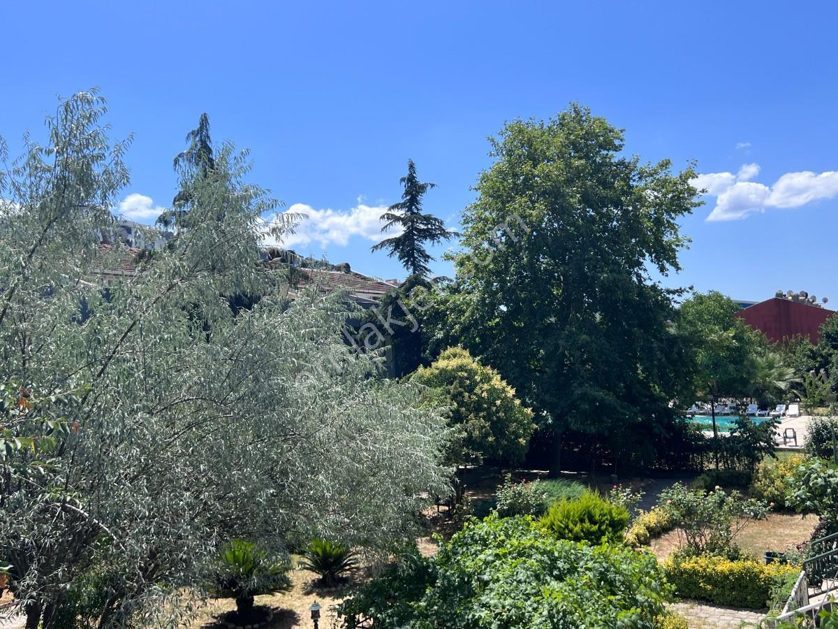 Küçükçekmece Halkalıda Marmaraya 5dk 4+2 Fourlex Satılık Villa — fotoğraf 25