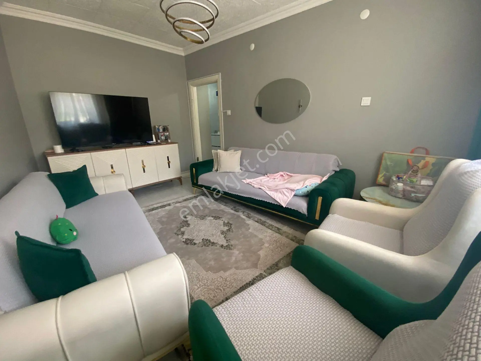 Bursa Meydancıkta 2+1 90M2 2.Kat Kombili Bakımlı Çift Cephe