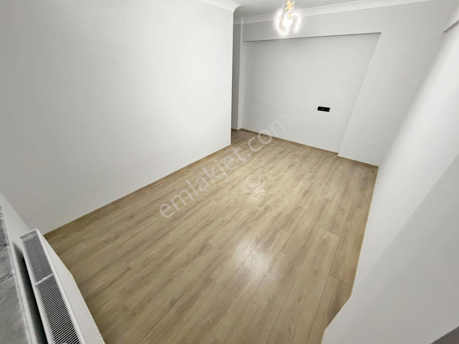 Yuvam'dan Hastane Ve Okula Cephe Kredi Limitsiz Acil Satılık 3+1 — fotoğraf 18
