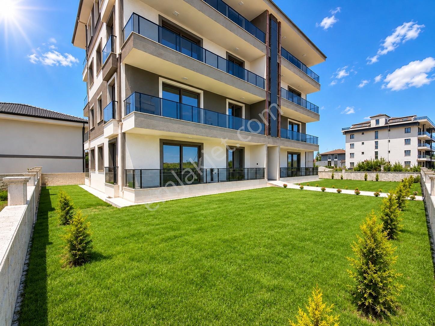 Umas Solutıon'Dan Butik Apartman - Ara Kat - Geniş 1+1 Daire