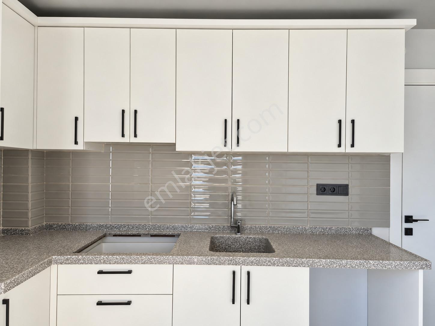 Umas Solutıon'dan Butik Apartman - Ara Kat - Geniş 1+1 Daire — fotoğraf 12
