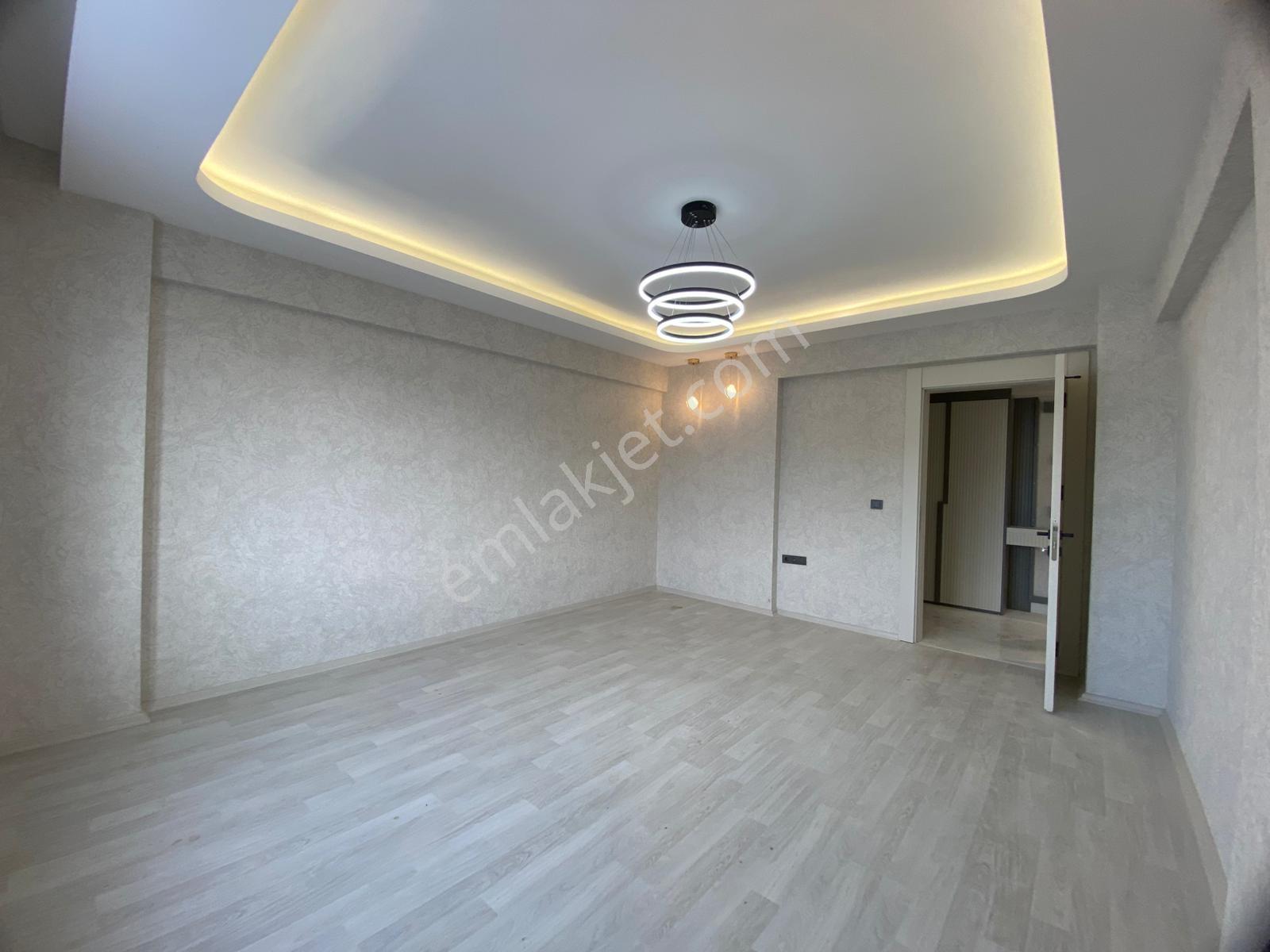Fıstıklık'ta Sıfır! Kat Seçenekli Çift Banyo Şık Tasarımıyla 2+1 — fotoğraf 6