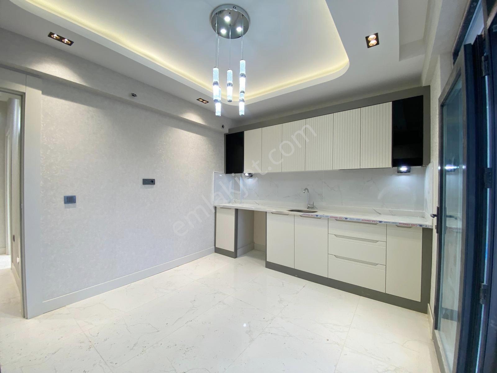 Fıstıklık'ta Sıfır! Kat Seçenekli Çift Banyo Şık Tasarımıyla 2+1 — fotoğraf 17
