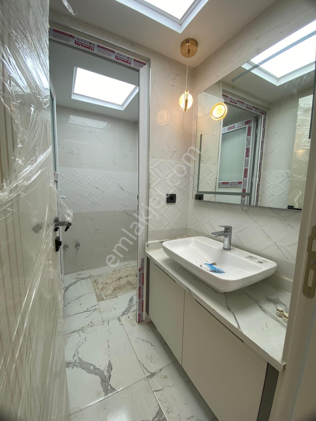 Fıstıklık'ta Sıfır! Kat Seçenekli Çift Banyo Şık Tasarımıyla 2+1 — fotoğraf 29