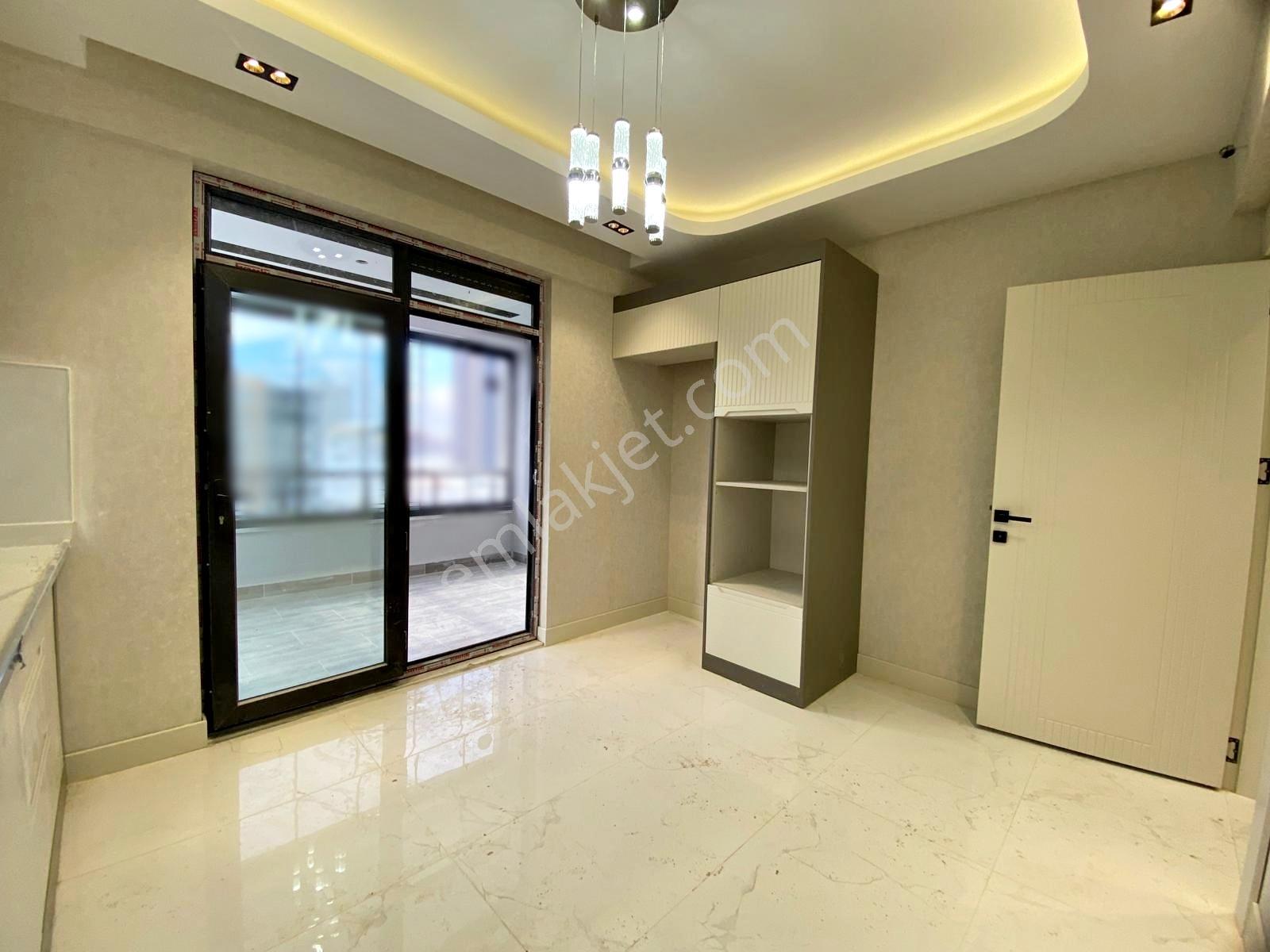 Fıstıklık'ta Sıfır! Kat Seçenekli Çift Banyo Şık Tasarımıyla 2+1 — fotoğraf 34