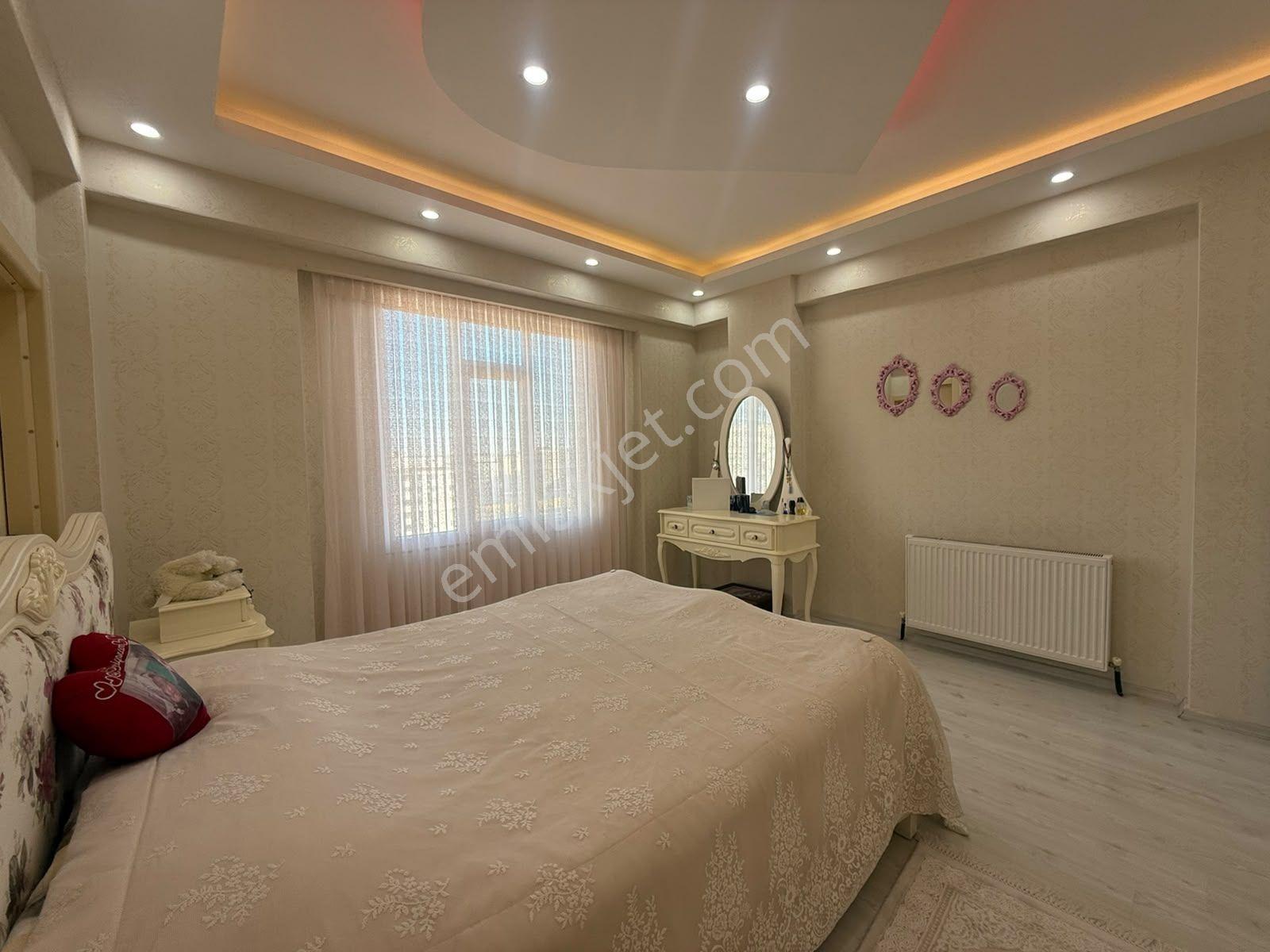 Mehmetçik'te Merkezi Lokasyonda 3+1 Daire Fırsatı.. — fotoğraf 4