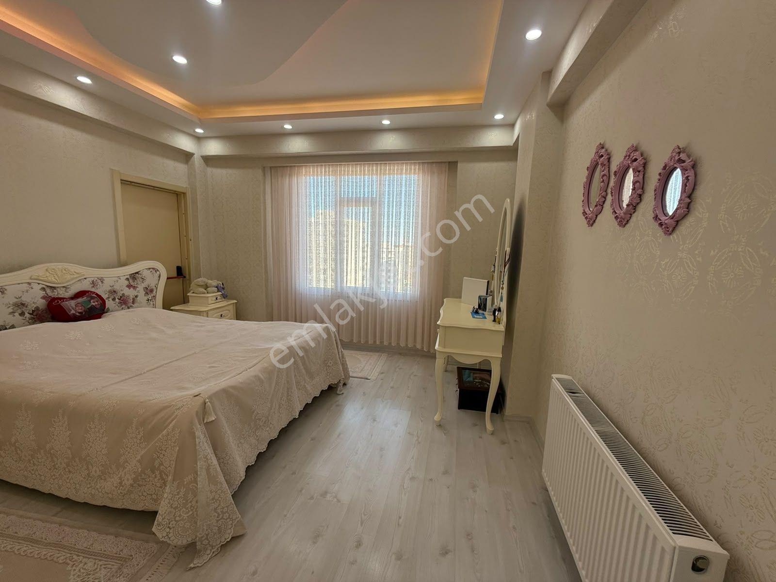 Mehmetçik'te Merkezi Lokasyonda 3+1 Daire Fırsatı.. — fotoğraf 7