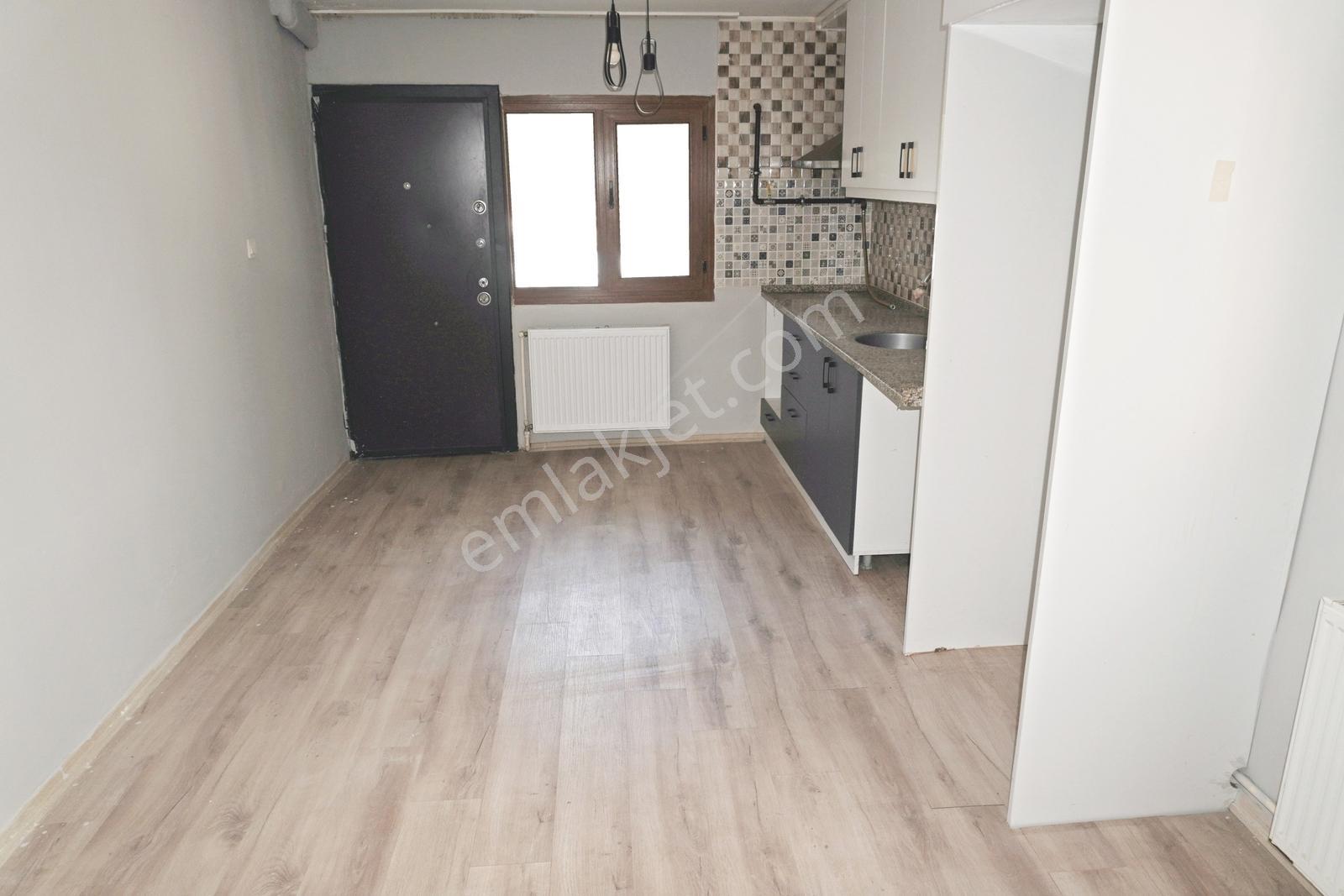 Evka 2 De Satılık 3+1 Çift Mutfaklı+çift Banyolu Çiğliserkan Dan — fotoğraf 7