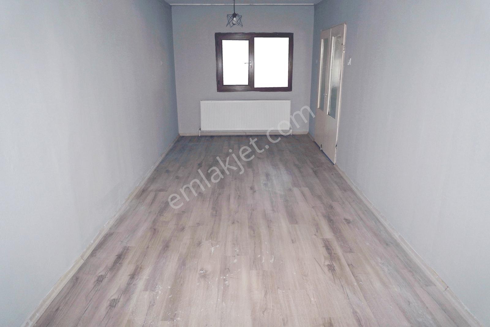 Evka 2 De Satılık 3+1 Çift Mutfaklı+çift Banyolu Çiğliserkan Dan — fotoğraf 24