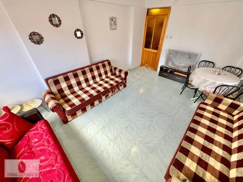 Yükselden Ege Kafe Mevkinde Eşyalı Arakat Ayrı Mutfaklı 2+1daire — fotoğraf 4