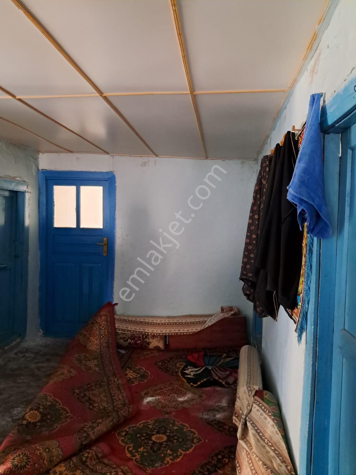 Seydişehir Ortakaraören'de 298 M² Bahçeli Müstakil Ev — fotoğraf 2