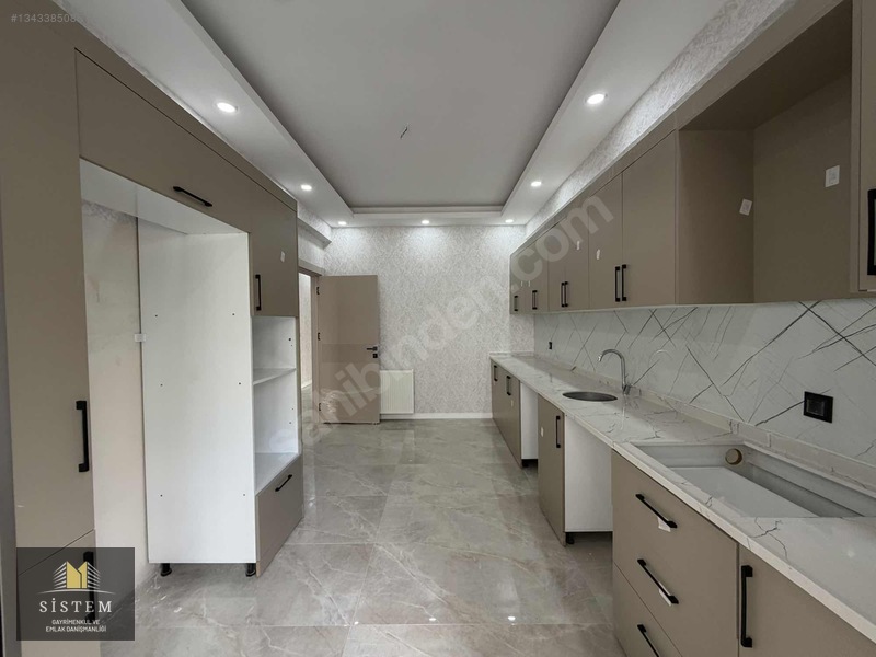 Karaköprü Badıllıda 2+1 Arakat Premium Plus Daire