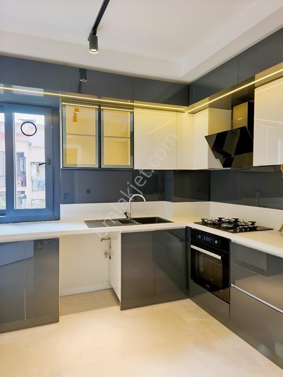 Gülyaka Mahallesi Üzümcü Ve Cadde Yakını 3+1sıfır Ebeveynbanyolu — fotoğraf 22