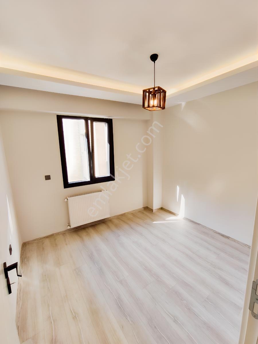 Gülyaka Mahallesi Üzümcü Ve Cadde Yakını 3+1sıfır Ebeveynbanyolu — fotoğraf 25