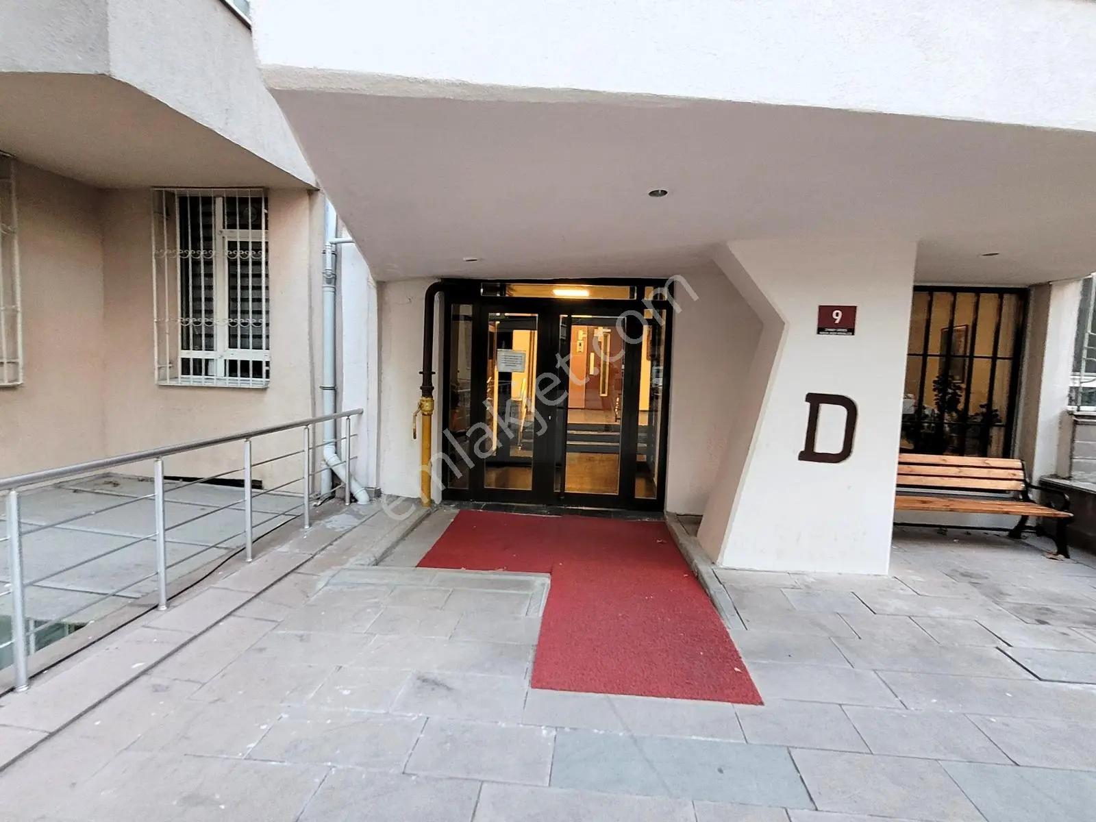 Balgat Yüksel Sitesinde 5.katta 3+1 Daire — fotoğraf 2