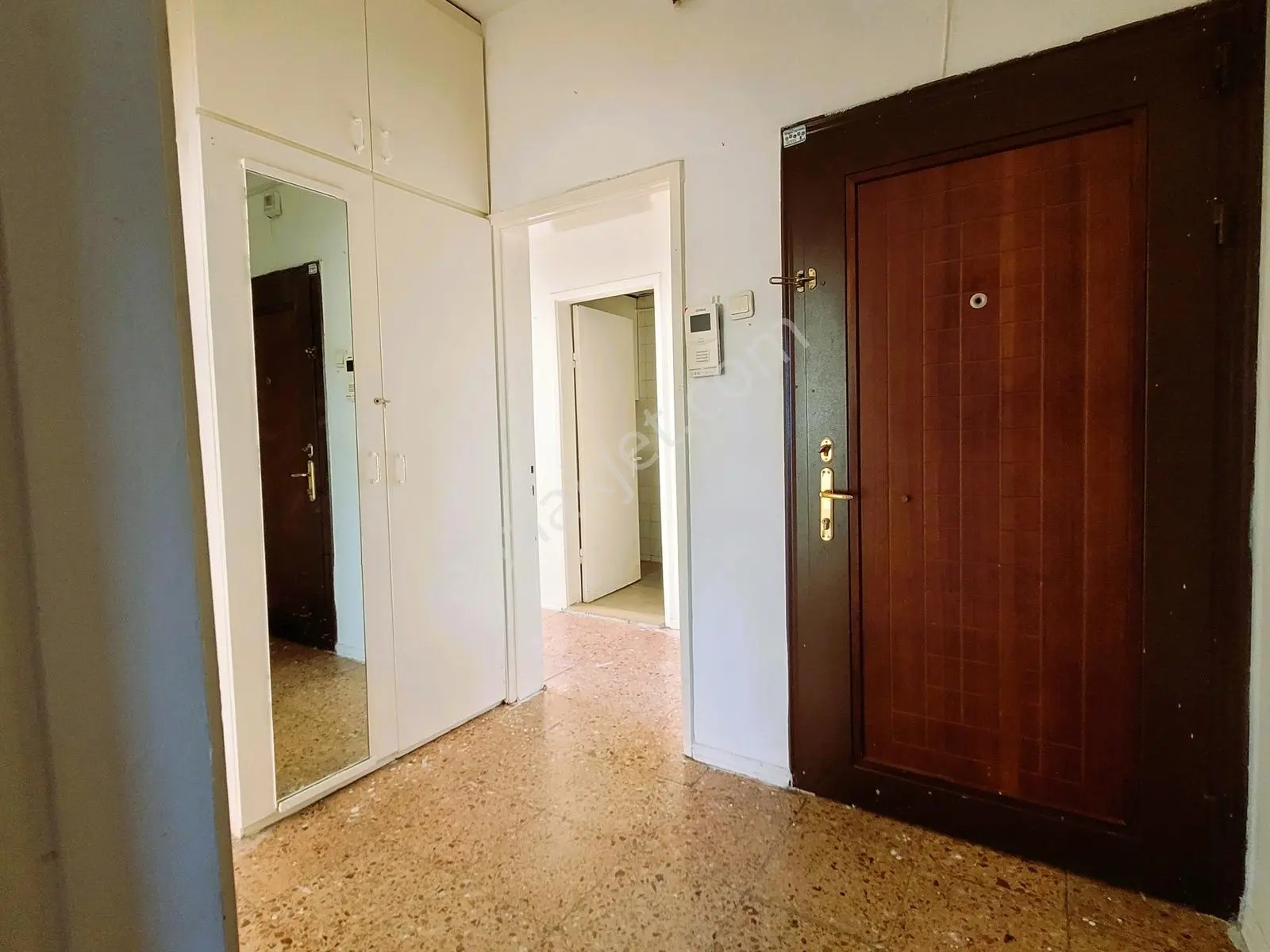 Balgat Yüksel Sitesinde 5.katta 3+1 Daire — fotoğraf 8