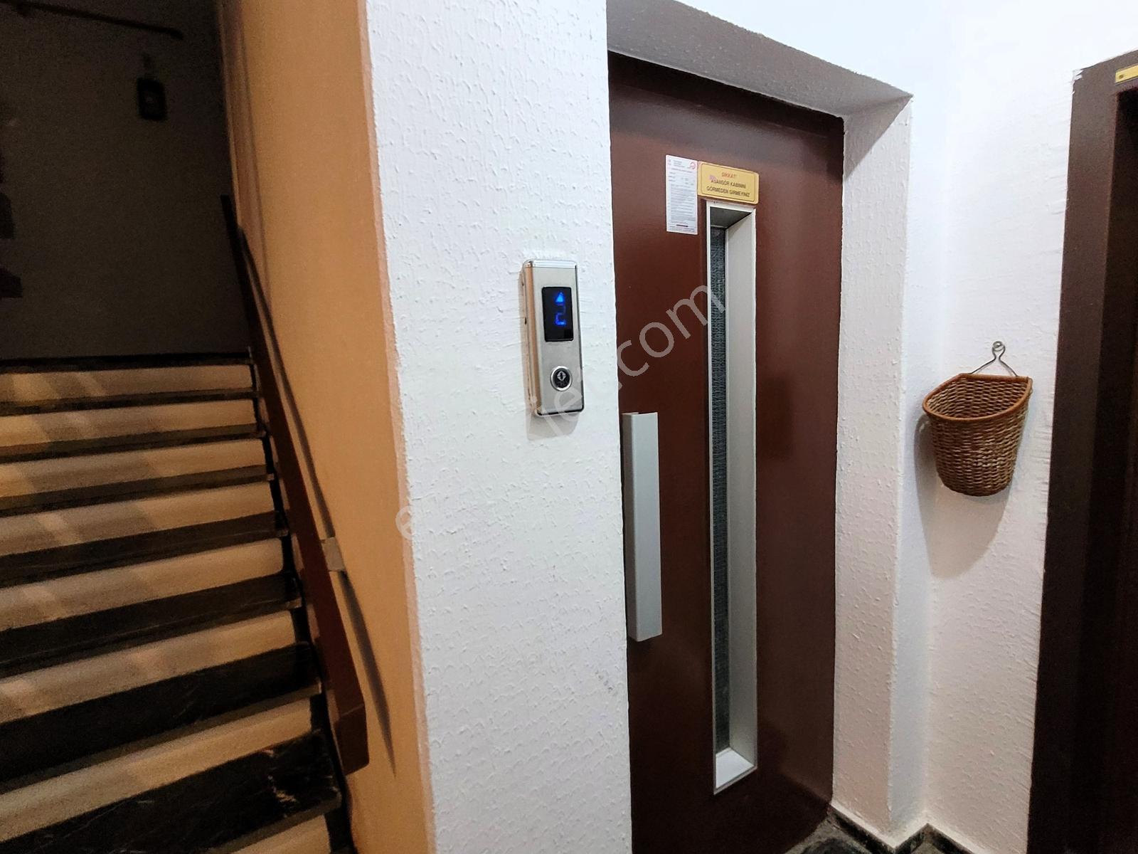 Balgat Yüksel Sitesinde 5.katta 3+1 Daire — fotoğraf 34