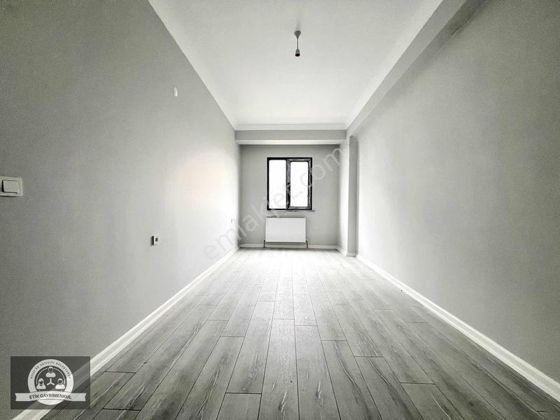 Sancaktepe Veysel Karani'de Metroya Yakın Net 80m2 Arakat — fotoğraf 16