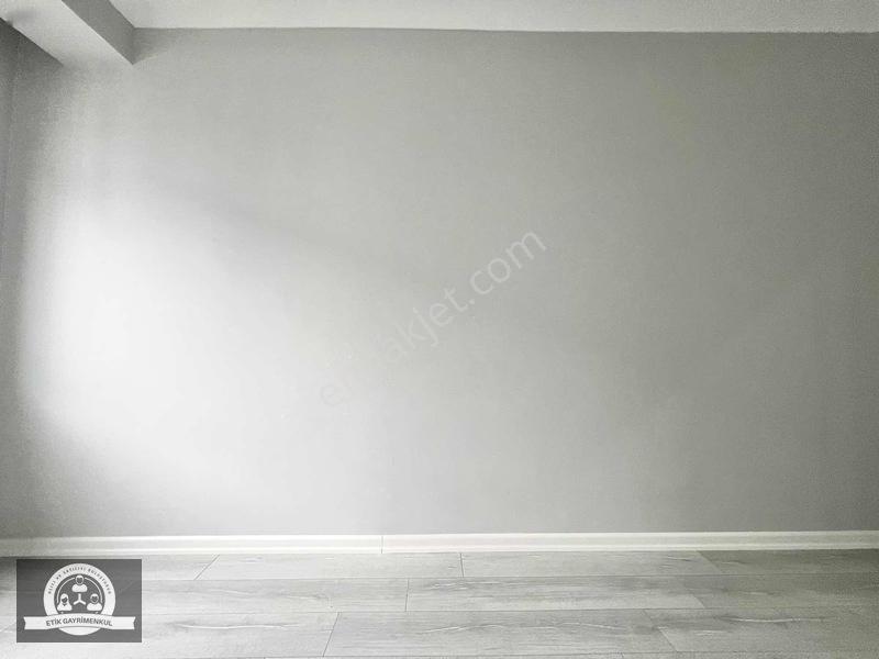 Sancaktepe Veysel Karani'de Metroya Yakın Net 80m2 Arakat — fotoğraf 26