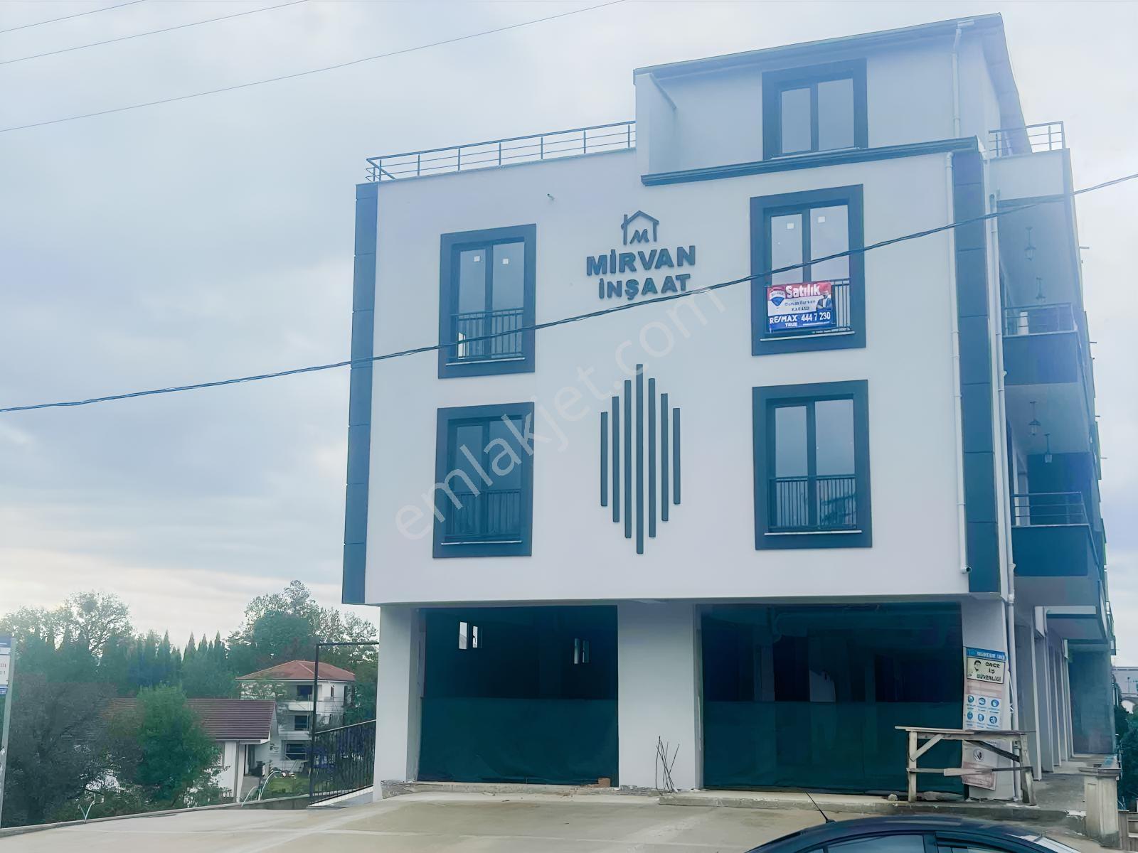 Kartepe İbrikderede 140 M² Geniş 3+1 Eğimsiz Dubleks!