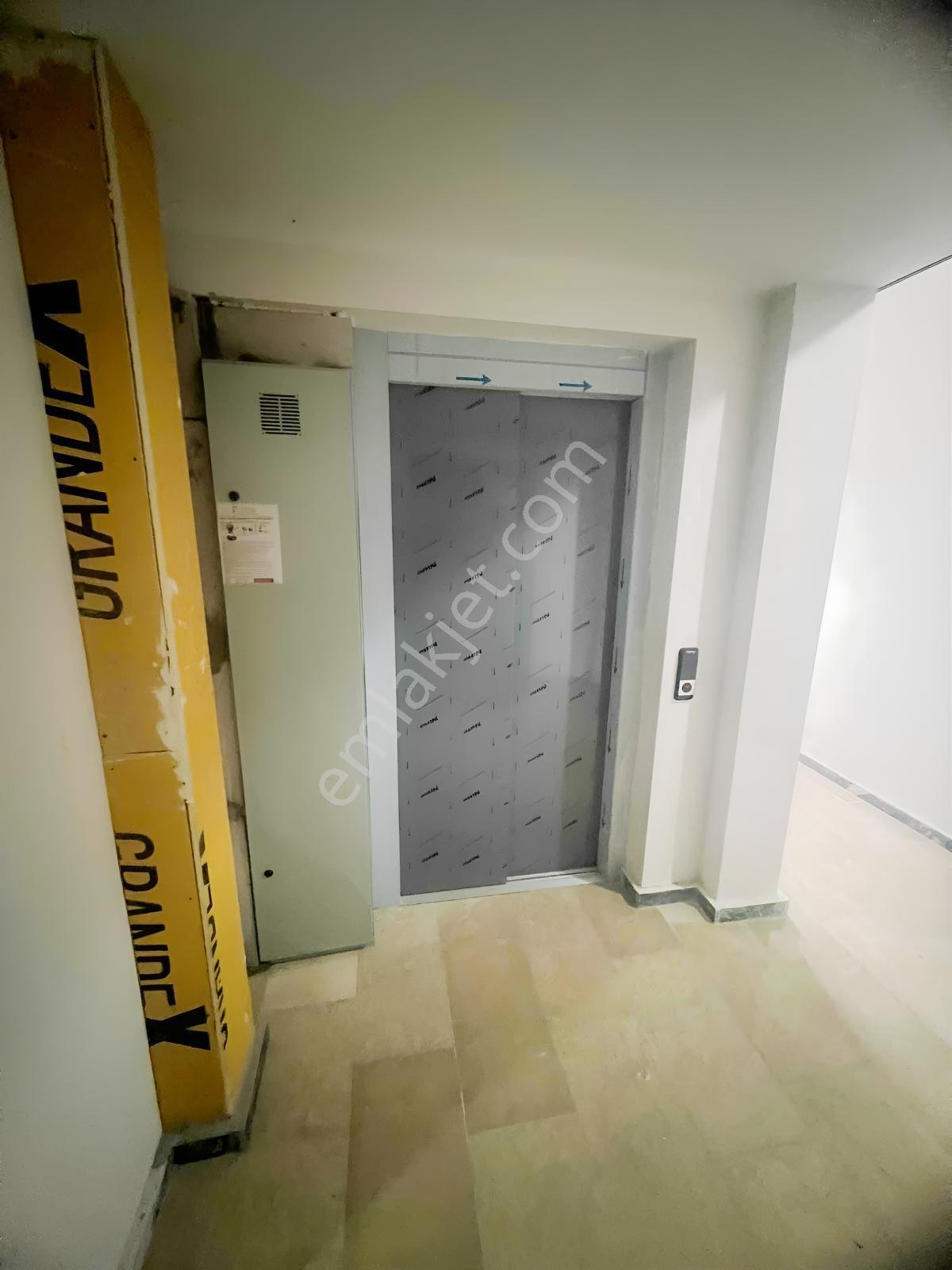 Kartepe İbrikderede 140 M² Geniş 3+1 Eğimsiz Dubleks! — fotoğraf 5