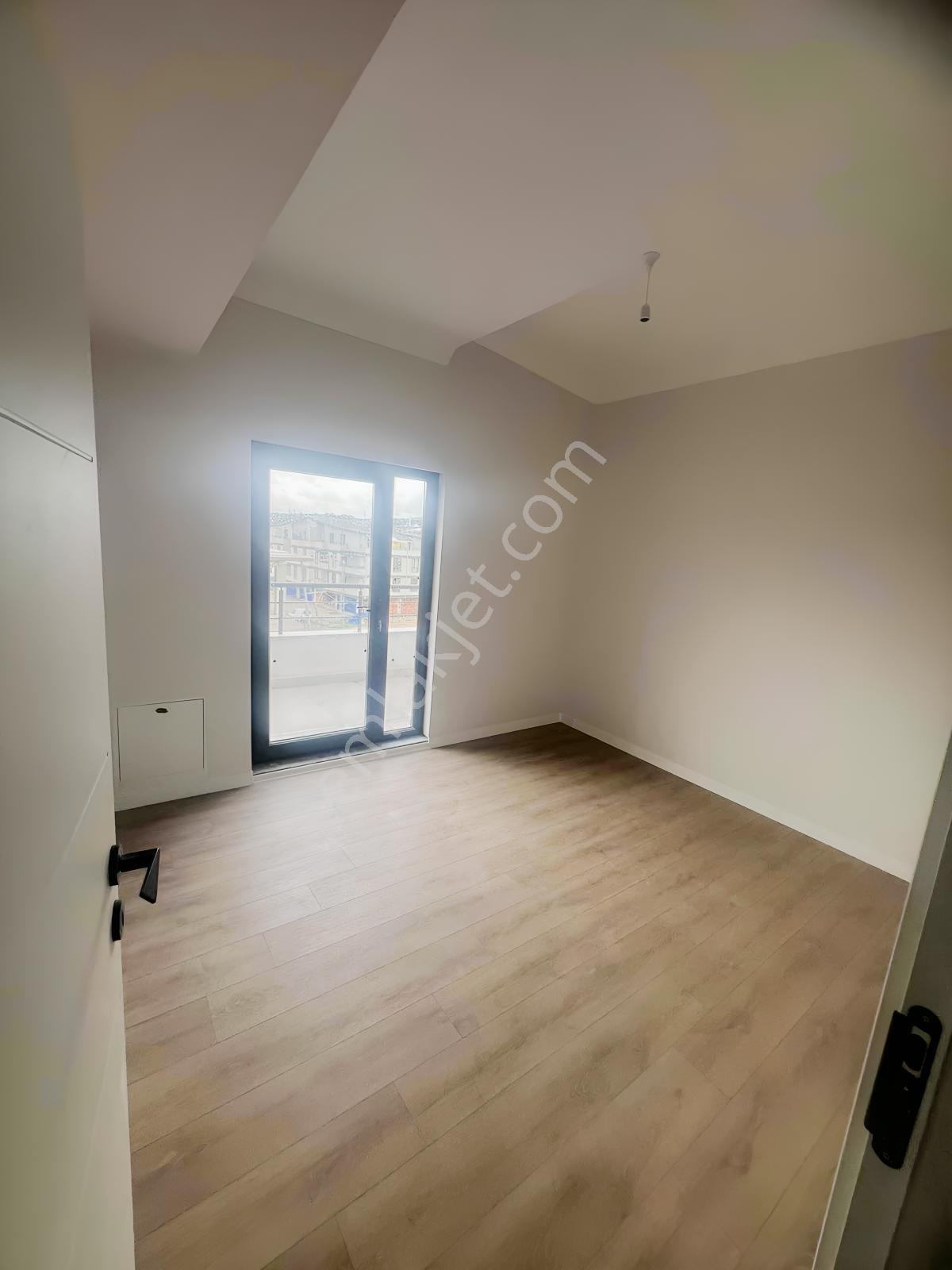 Kartepe İbrikderede 140 M² Geniş 3+1 Eğimsiz Dubleks! — fotoğraf 8