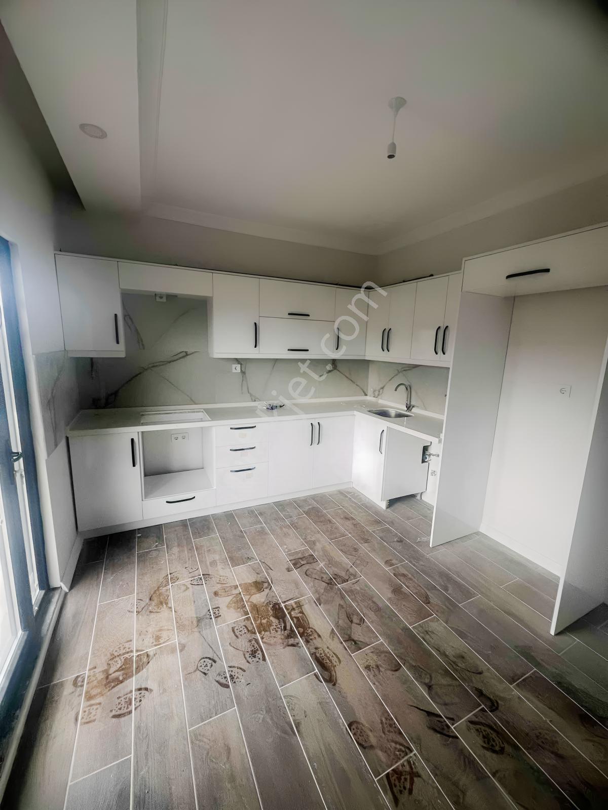 Kartepe İbrikderede 140 M² Geniş 3+1 Eğimsiz Dubleks! — fotoğraf 15